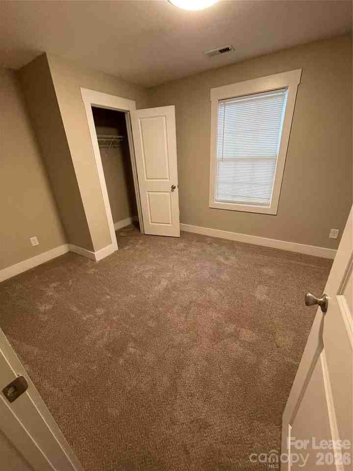 317 Salisbury Rd - Photo 7 of 16