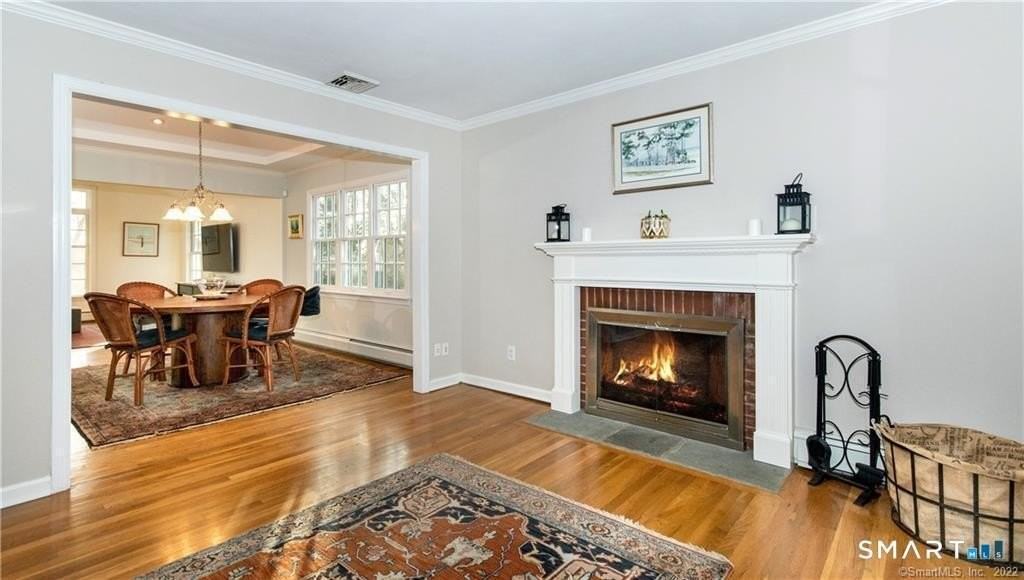 16 Lawn St - Photo 3 of 17