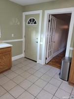 featured image of 105 Windsor St #2ndFL