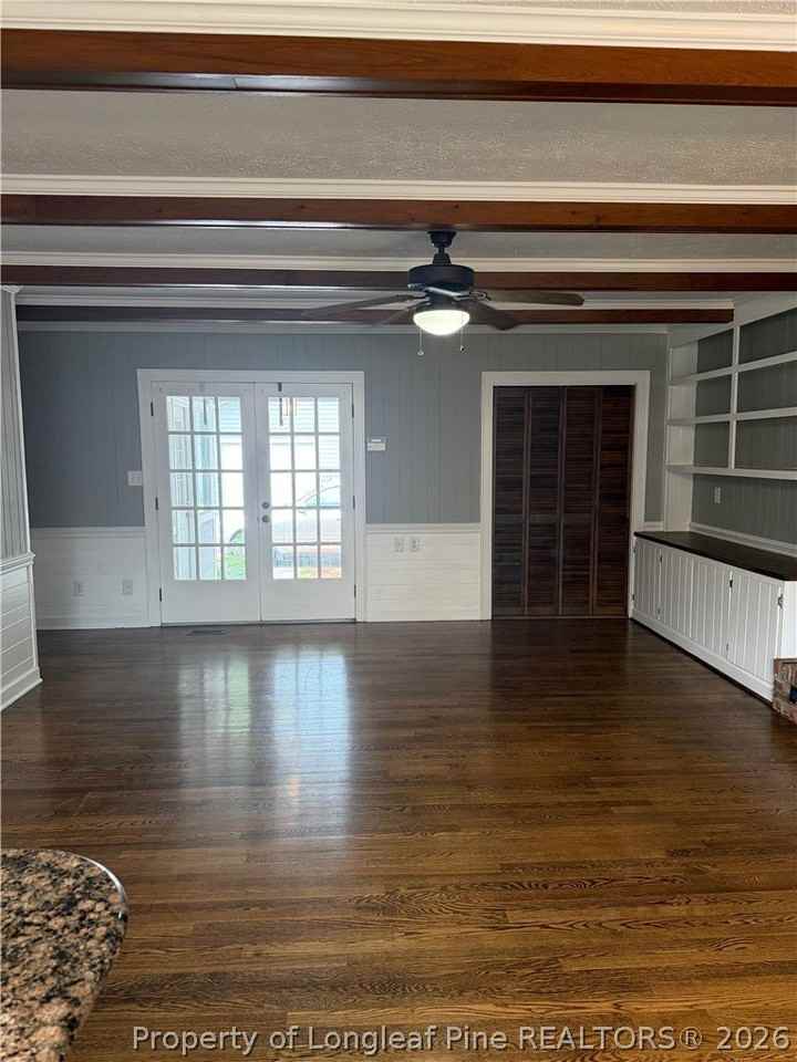 2515 Fort Bragg Rd - Photo 5 of 49