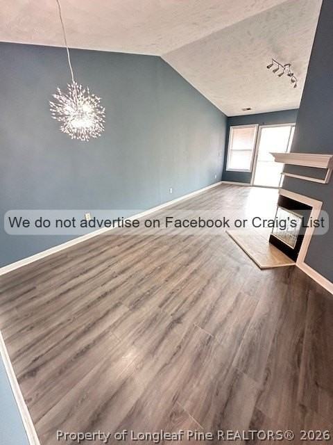 946 Stewarts Creek Dr #10 - Photo 4 of 10