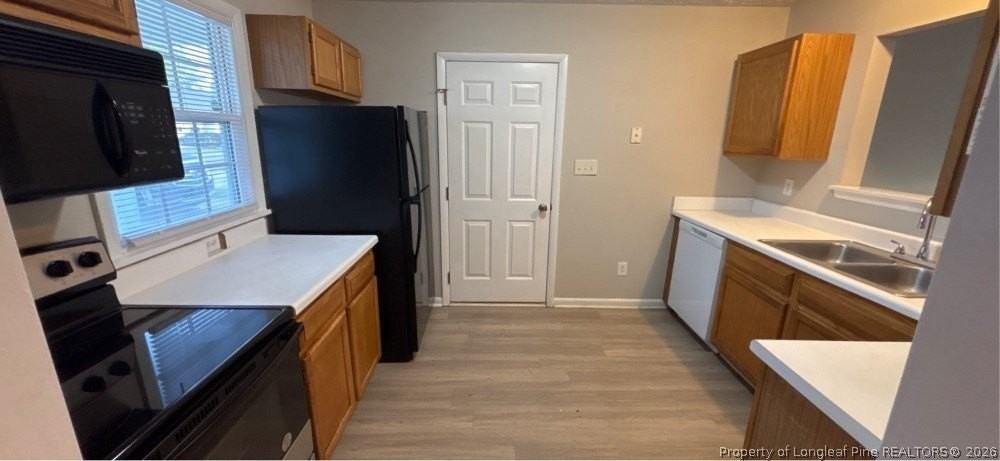 4753 Banks Ct - Photo 4 of 21