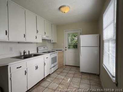 4946 Robin St - Photo 4 of 8