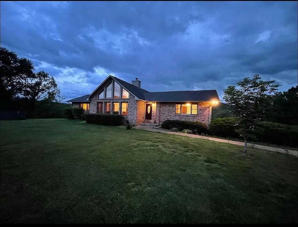 88 Rivers Whisper Ln - Photo 2 of 19
