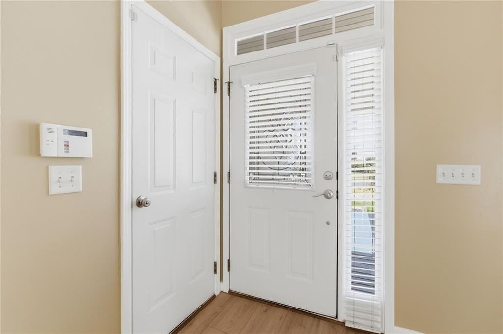 726 Gardenside Cir Se - Photo 7 of 32