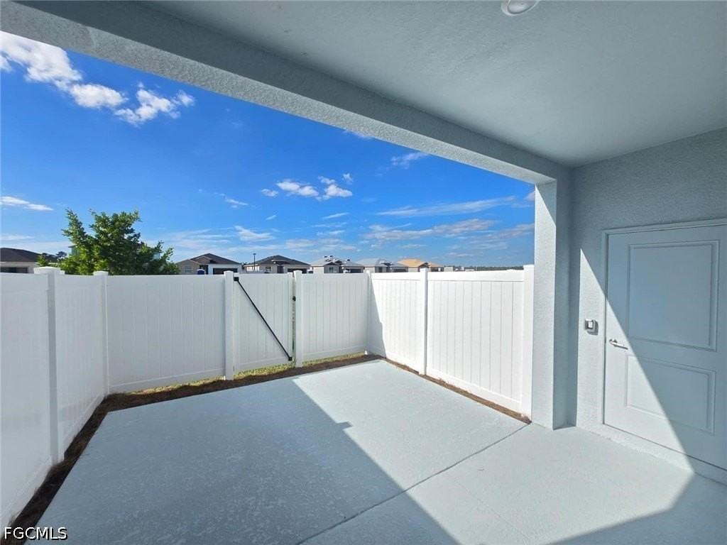 14947 White Pearl Rd - Photo 3 of 49