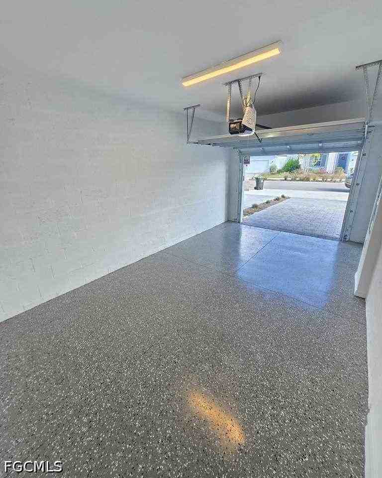 14947 White Pearl Rd - Photo 6 of 49