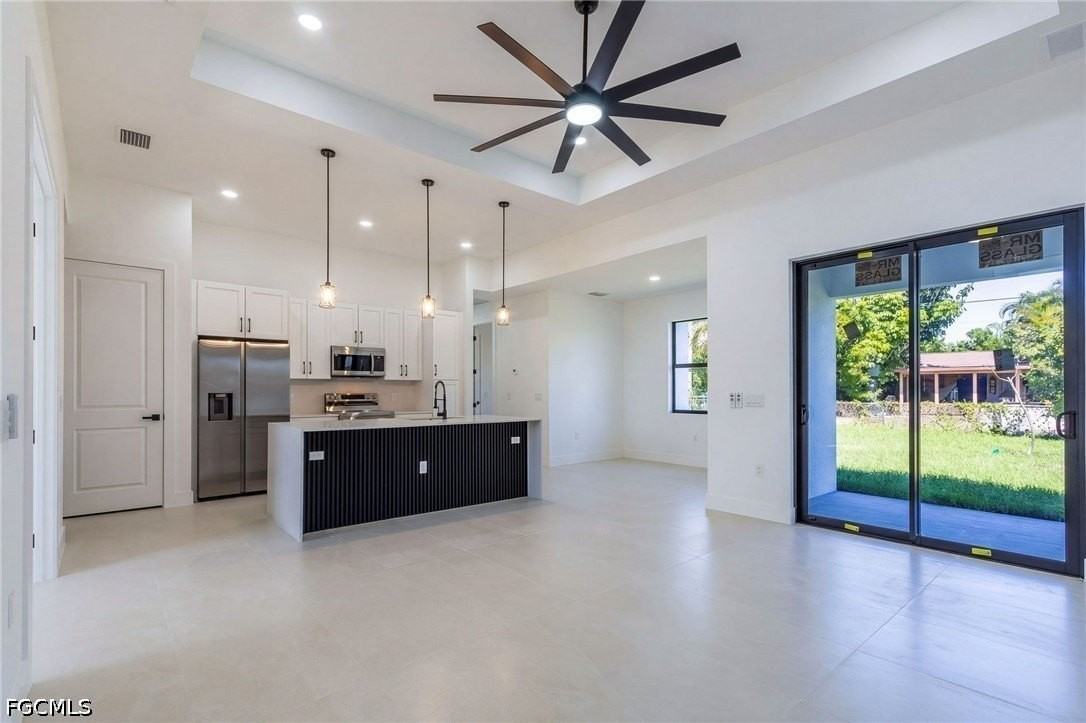 1506 Ne 17th Ter - Photo 5 of 17