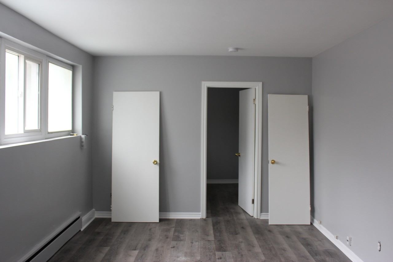 315 Kent Street #1 - Photo 7 of 11
