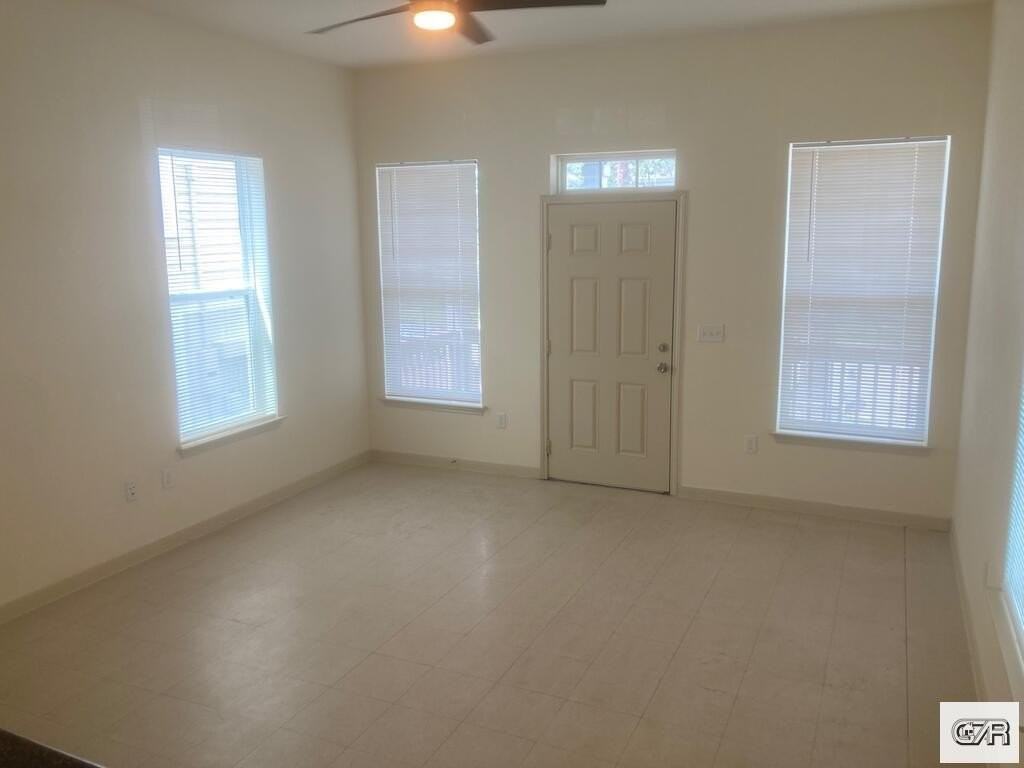 1915 Avenue N - Photo 2 of 12