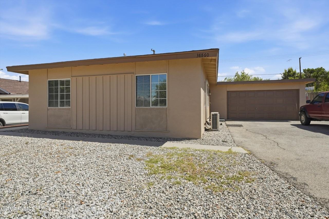 38860 Deer Run Rd - Photo 2 of 19