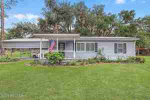 featured image of 1025 Lang Ln Ne