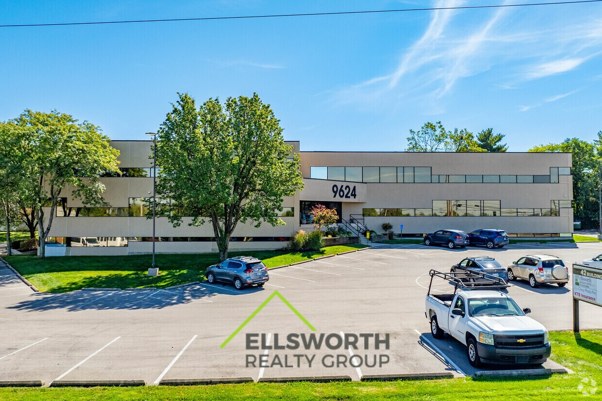 9624 Cincinnati Columbus Road - Office Space - Photo 2 of 10