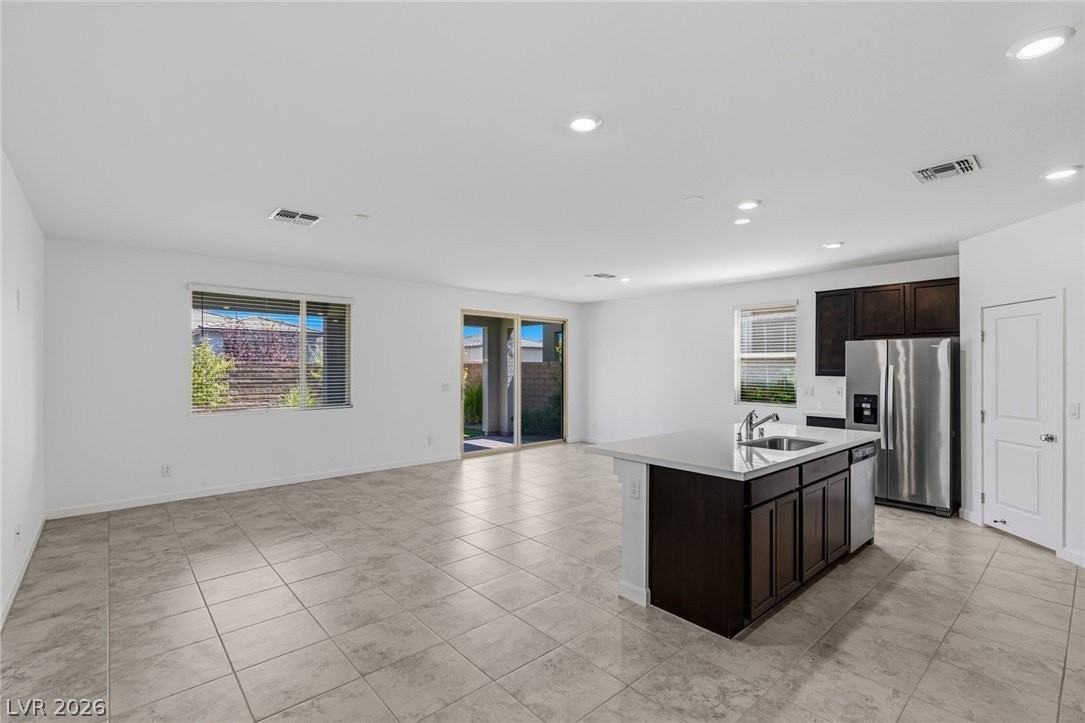 4146 Royal Melody Ct - Photo 2 of 37