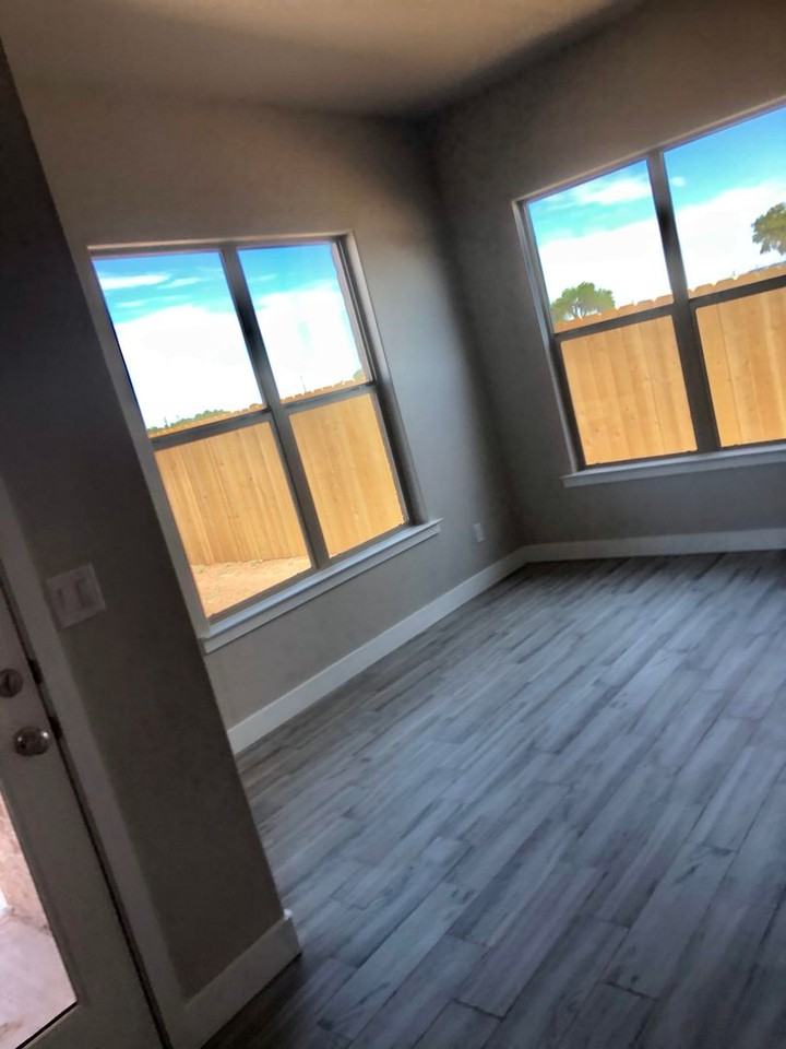 14118 Avenue W - Photo 3 of 16
