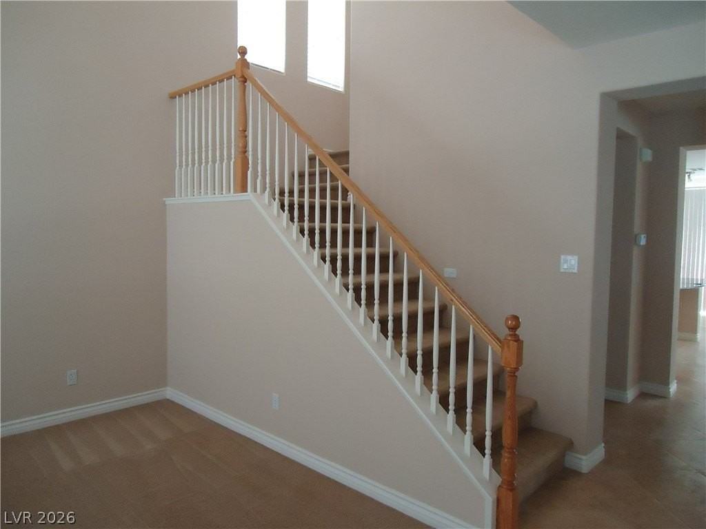 1709 Patrick Thomas Ct - Photo 4 of 14