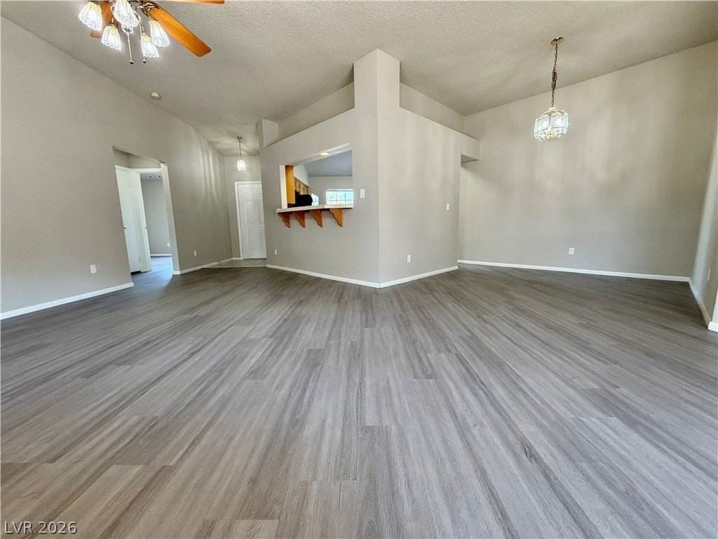 381 Verbena Ave - Photo 5 of 20