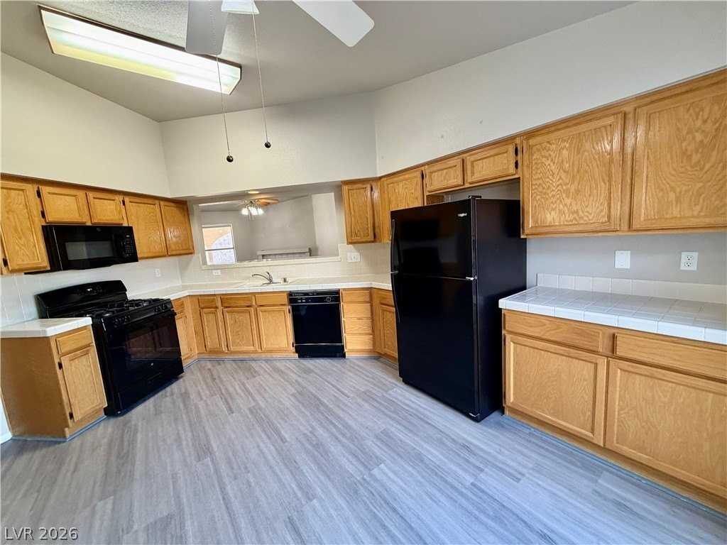 381 Verbena Ave - Photo 7 of 20