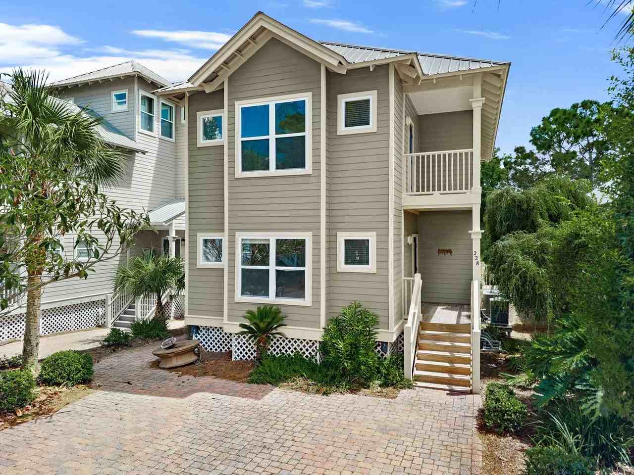 228 Hidden Lake Way - Photo 4 of 50