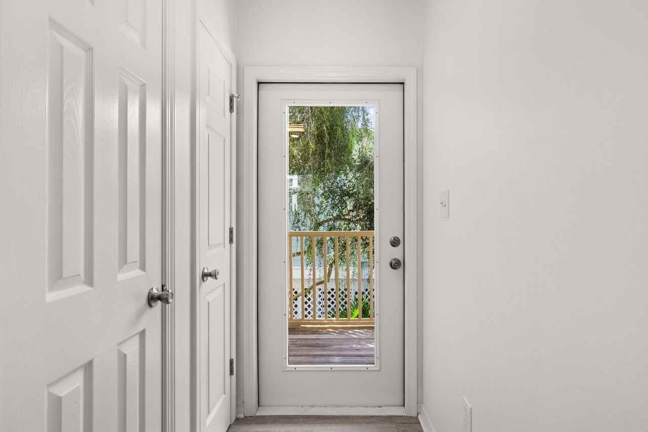 228 Hidden Lake Way - Photo 6 of 50