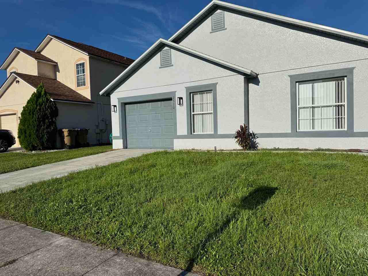 2510 Hamlet Ln - Photo 2 of 23