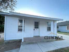 featured image of 708 N Severance St
