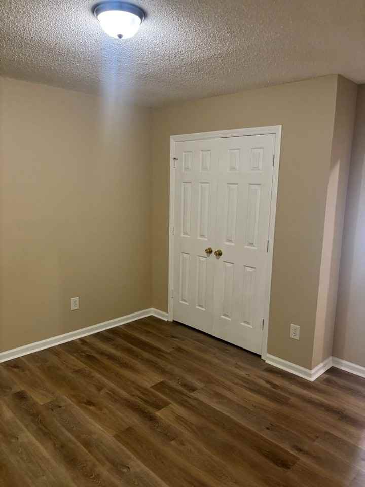 2324 Pine Knoll Ter - Photo 7 of 9