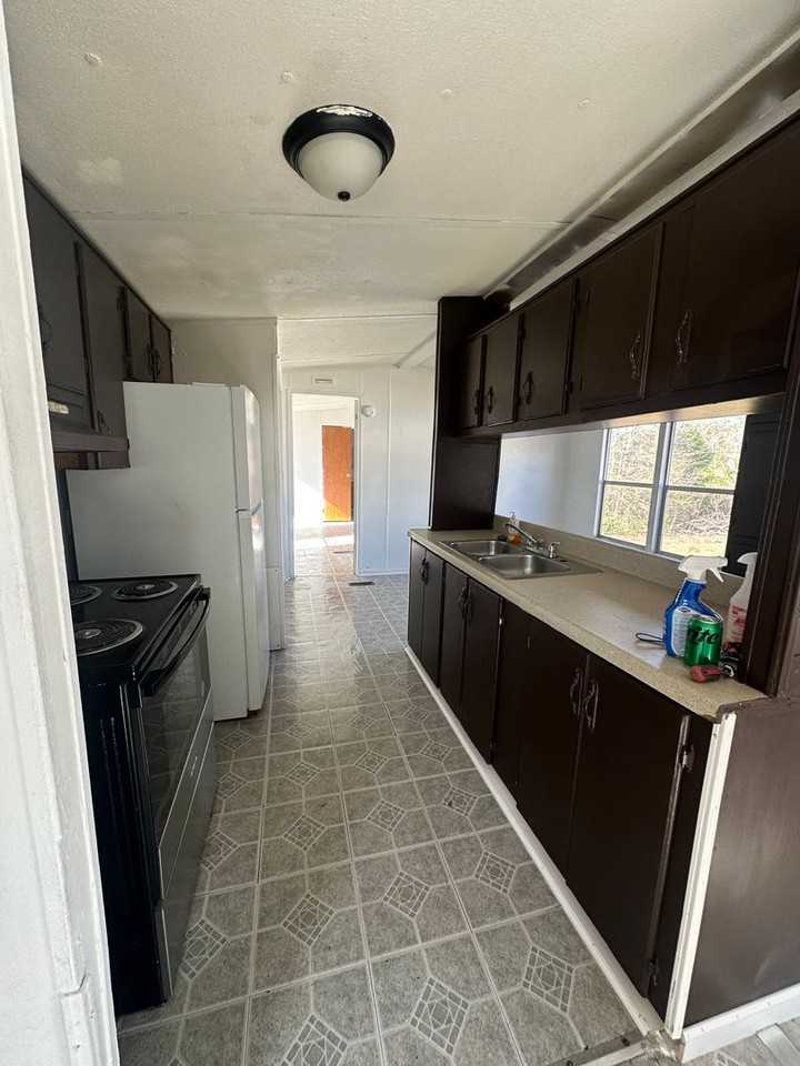 209 Wadley Dr - Photo 4 of 10