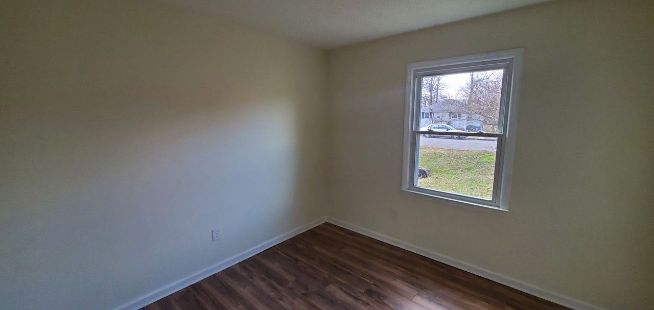 1126 Easton Rd - Photo 4 of 11