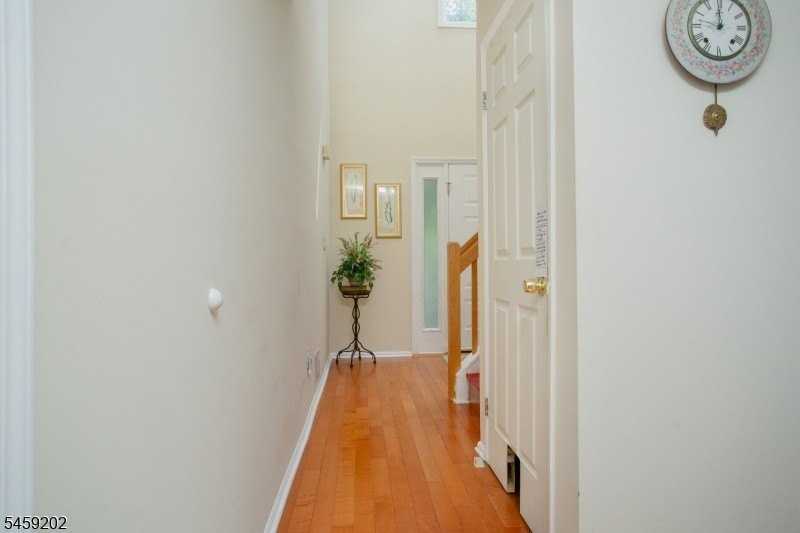 63 Averell Dr - Photo 3 of 23