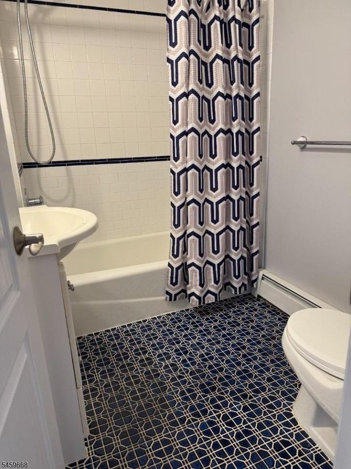 518 Palisade Ave #2 - Photo 3 of 7