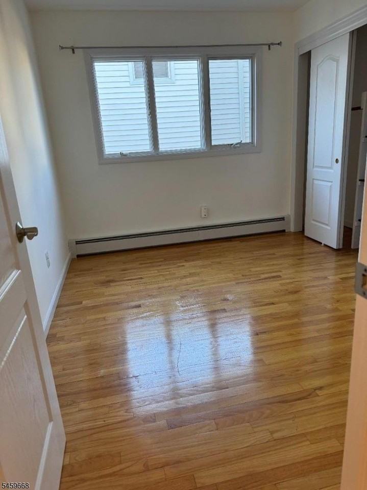 518 Palisade Ave #2 - Photo 5 of 7