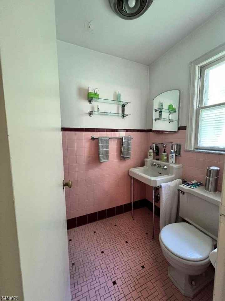 26 Hanover - Photo 5 of 5