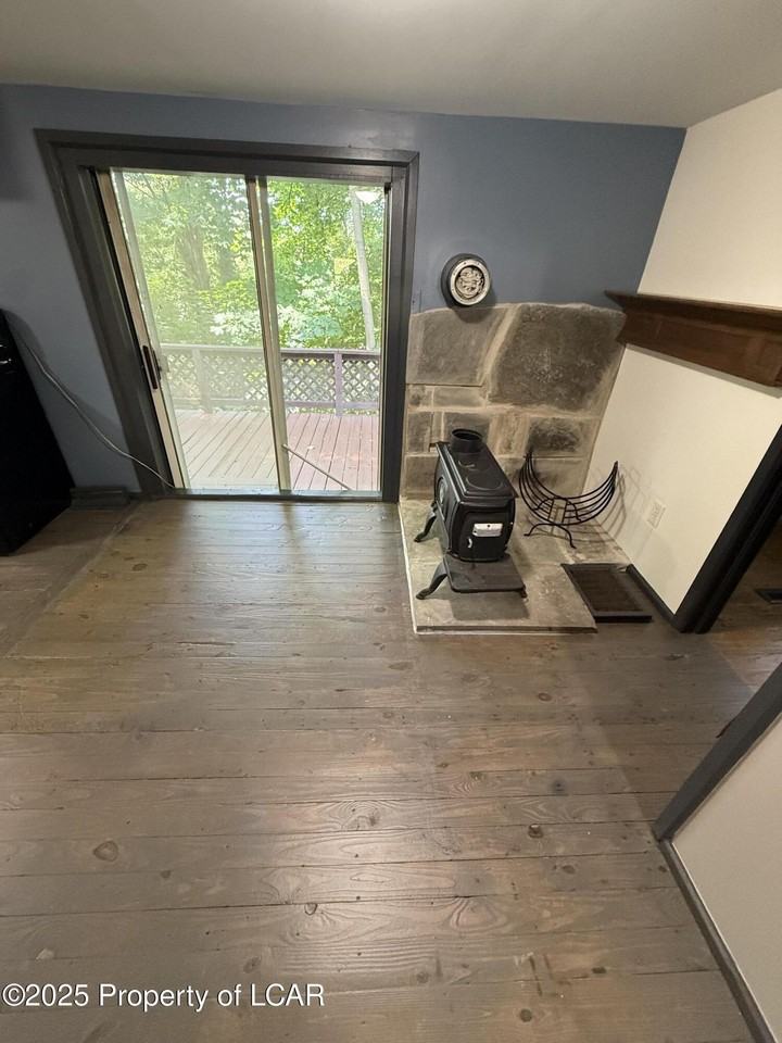 1 Sullivan St - Photo 7 of 11