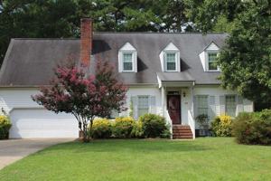 featured image of 132 S Marion Dr