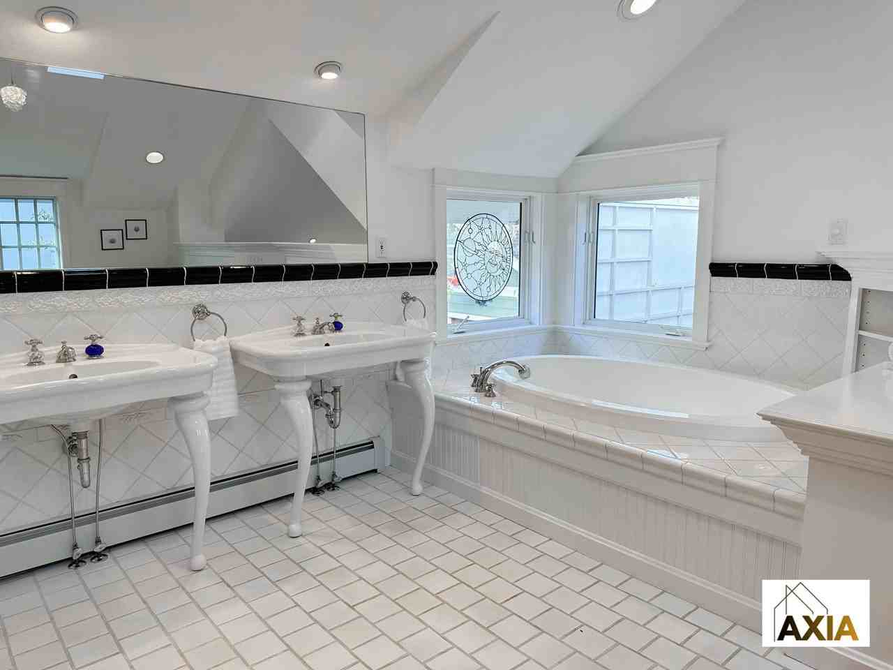 435 Arapahoe Ave - Photo 7 of 23