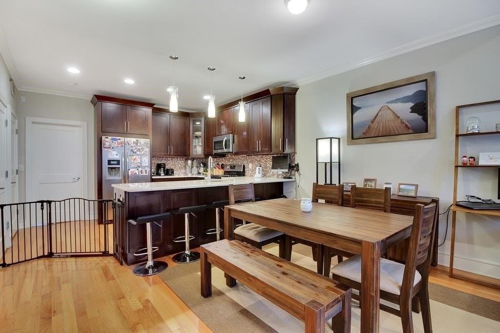 114 Adams St #3 - Photo 5 of 18
