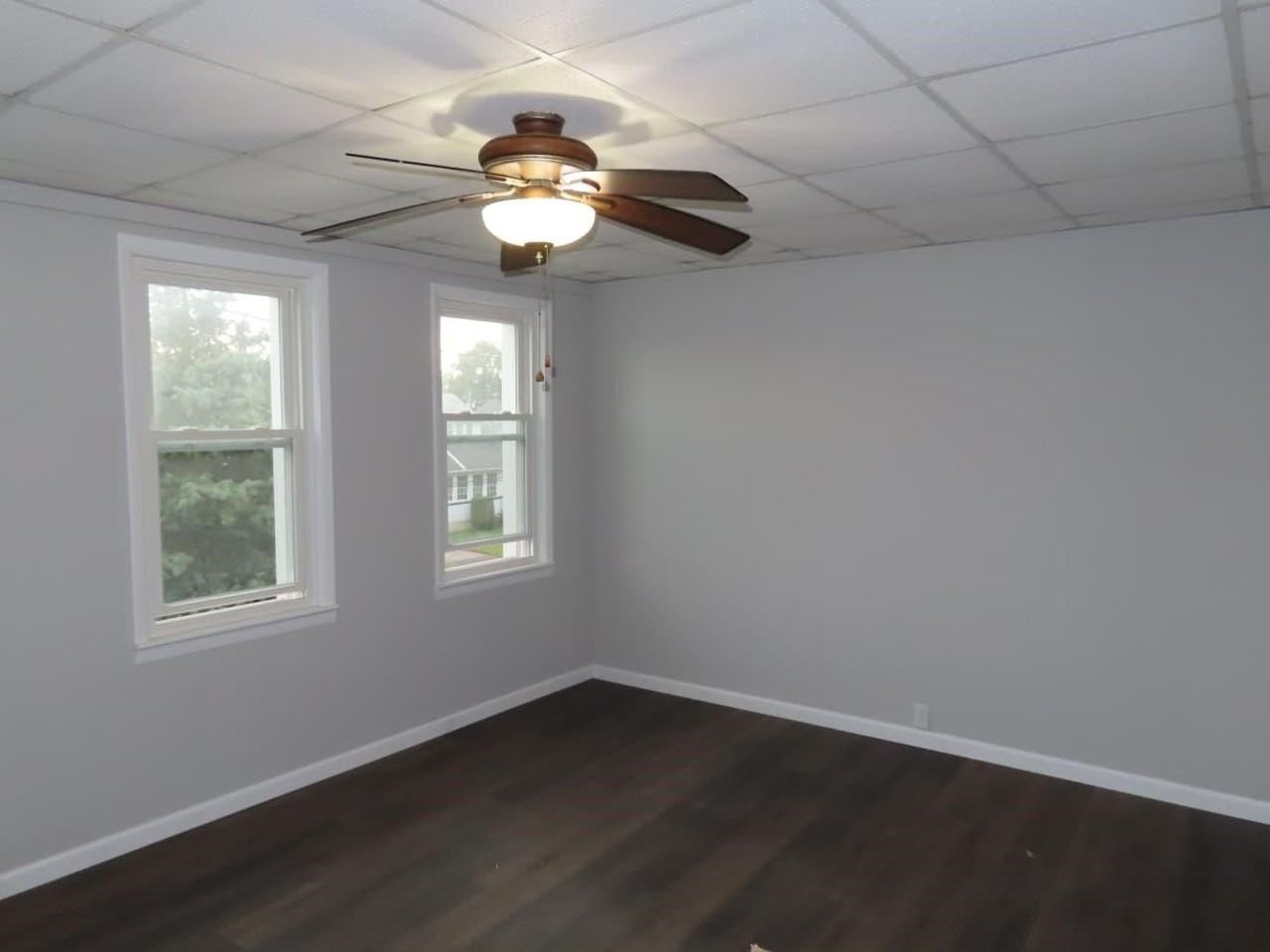 631 2nd Ave - Photo 6 of 16