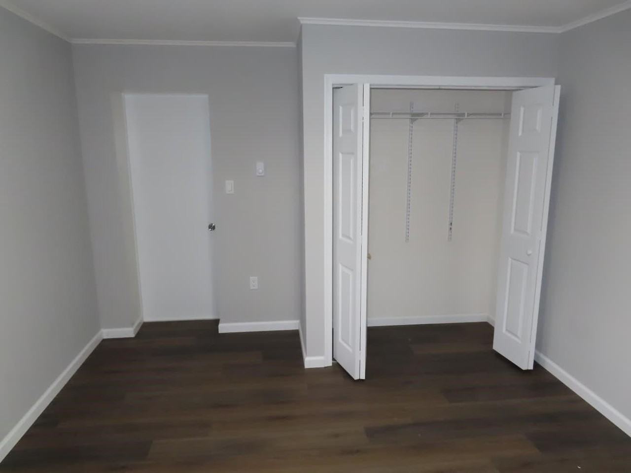 631 2nd Ave - Photo 7 of 16