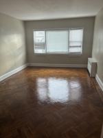 featured image of 155 W 9th St