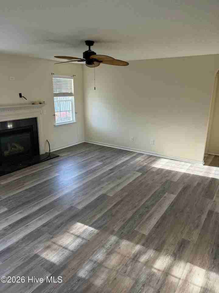 1155 Amber Pines Dr - Photo 3 of 6