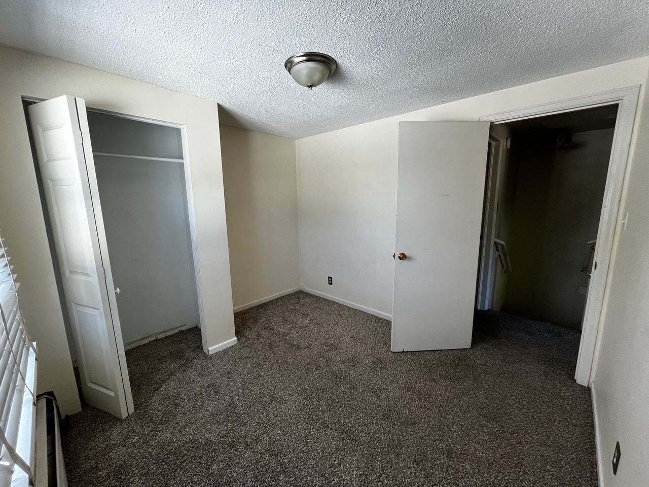 1415 W 4th Ave - Photo 7 of 8