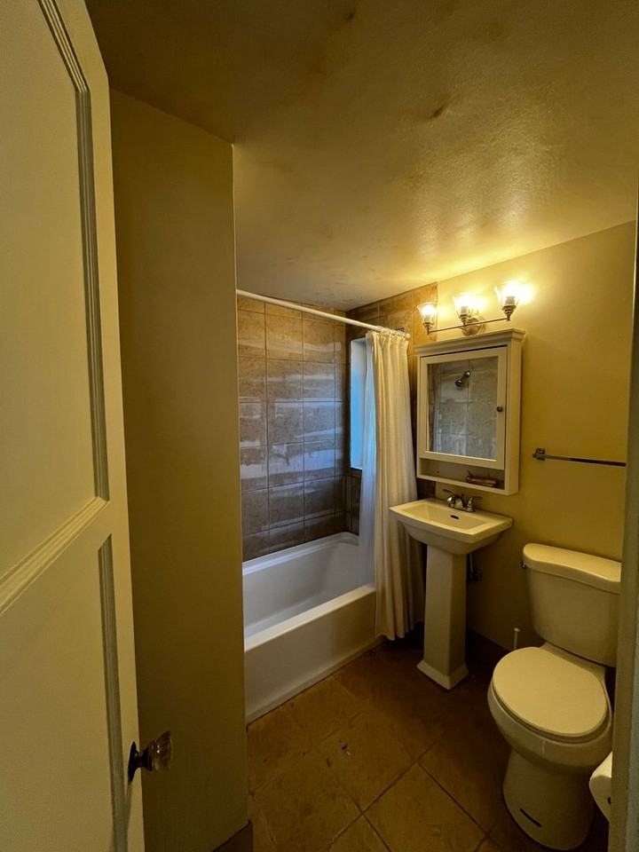 3571 Hynds Blvd - Photo 6 of 6