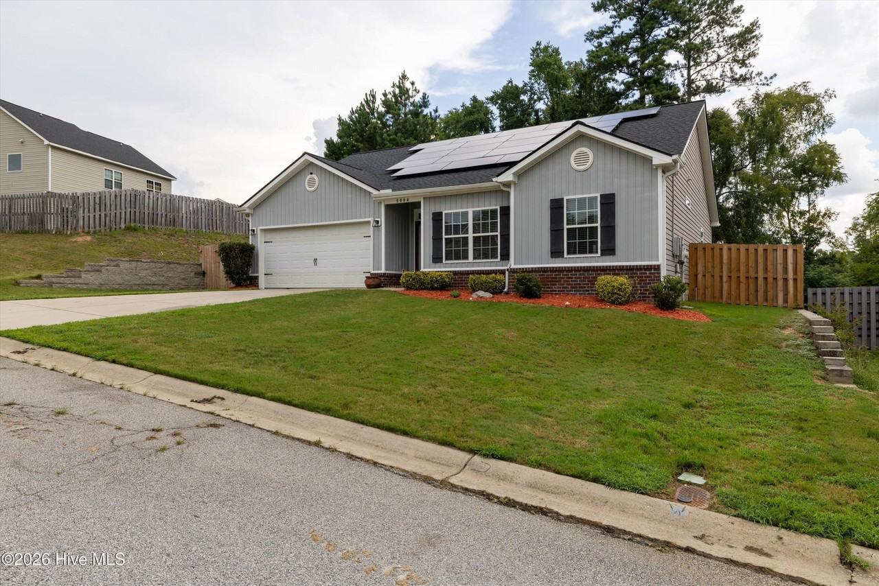 5004 Sunderlund Ct - Photo 3 of 50