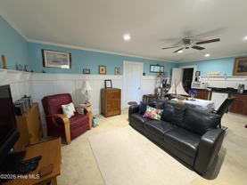 1004A Kings Way - Photo 1 of 1