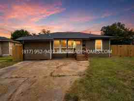 10433 N Oswego St - Photo 1 of 1