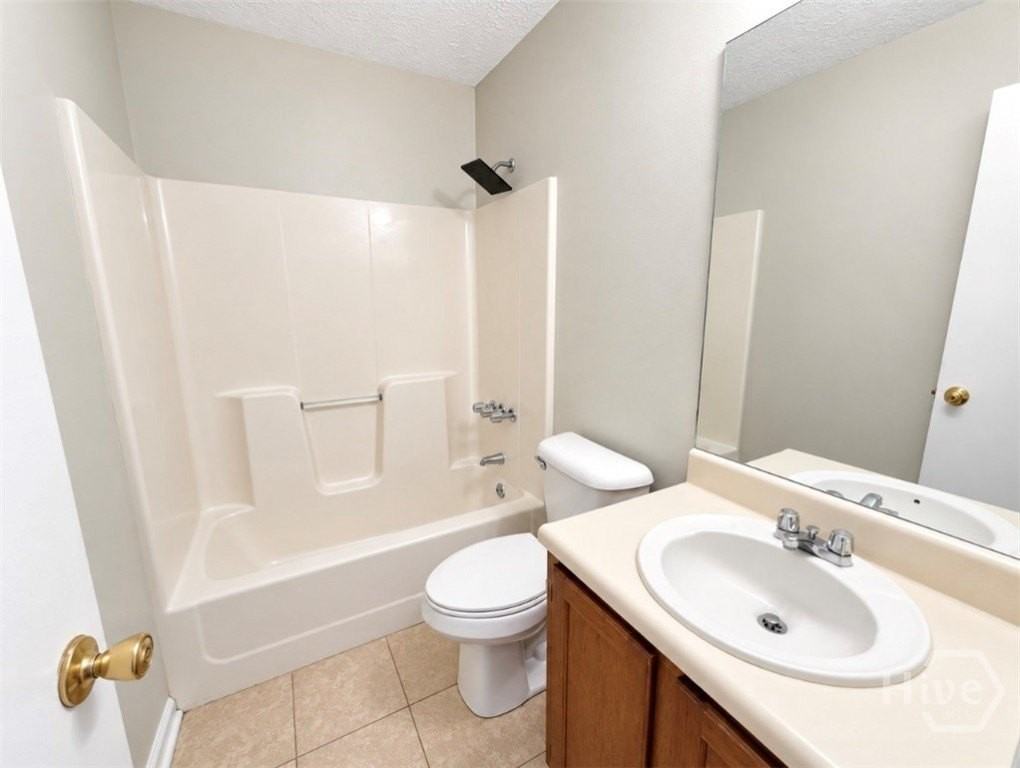 61 Whippoorwill Ln W - Photo 6 of 20