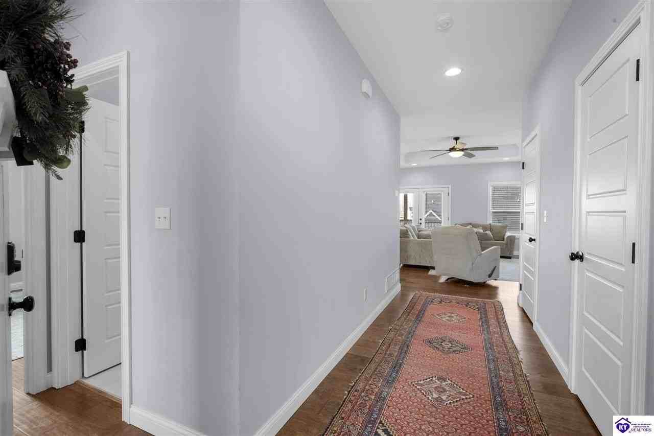 227 Wild Deer Dr - Photo 4 of 38