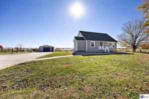 featured image of 180 W White Mills Glendale Rd