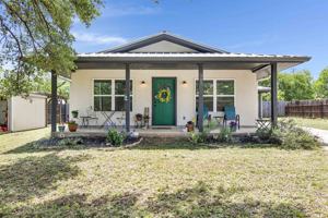 featured image of 501 E Ash Dr